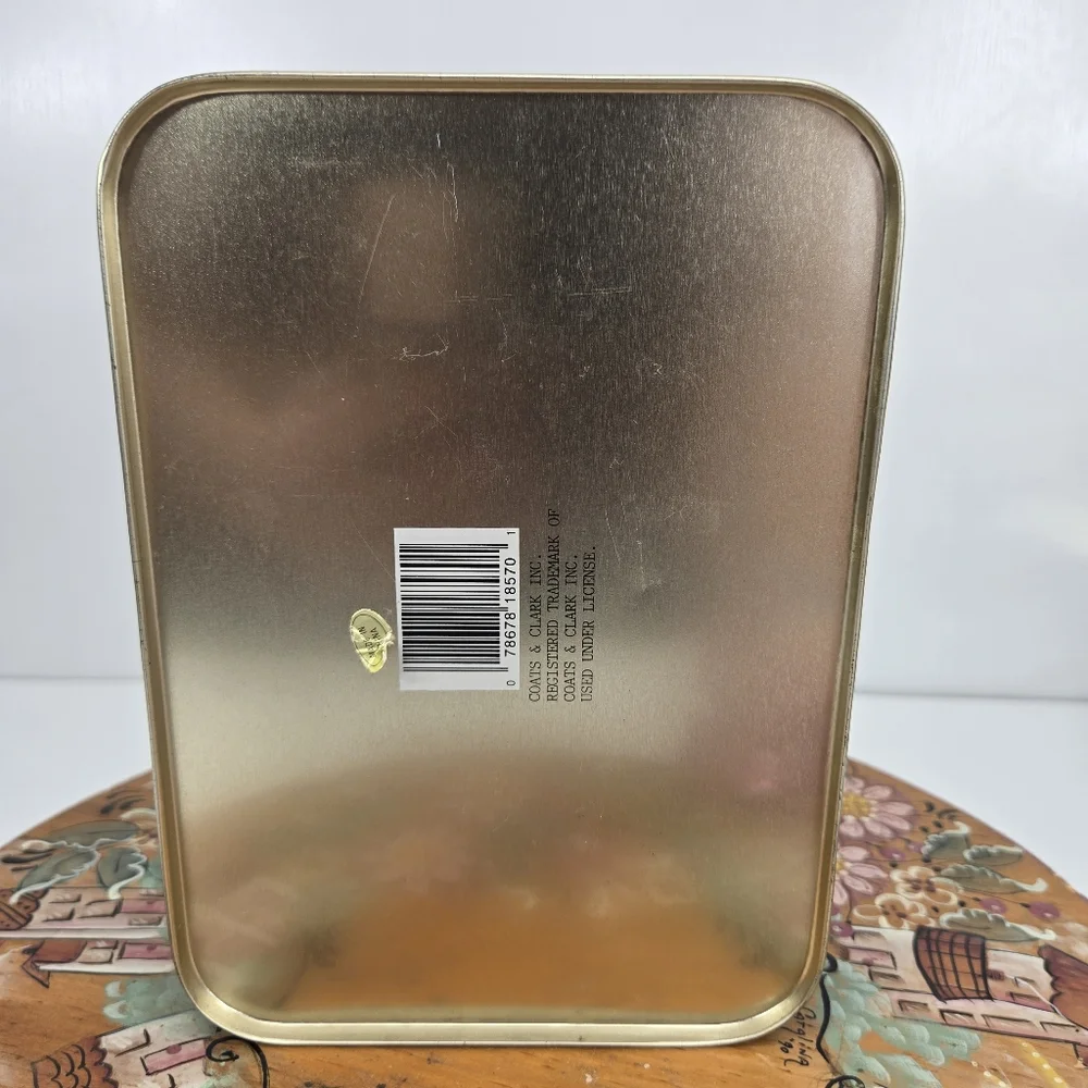 VTG Coats & Clarks O.N.T. Advertising Tin‎ Spool Cotton Thread Box-Collectible